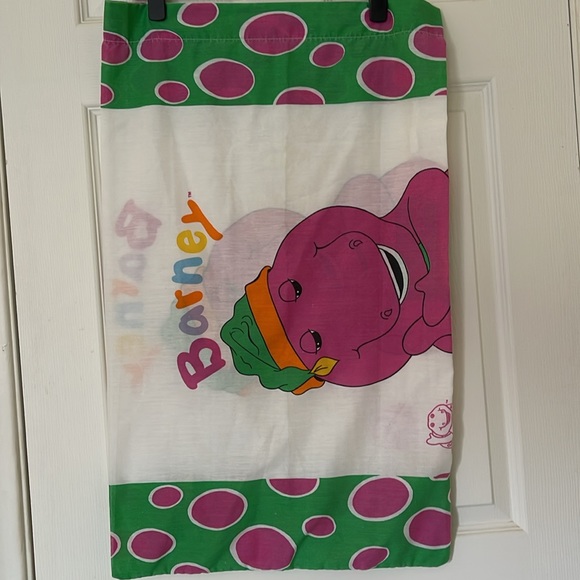 VTG 90s Barney pillowcase and twin fitted sheet - Picture 4 of 6